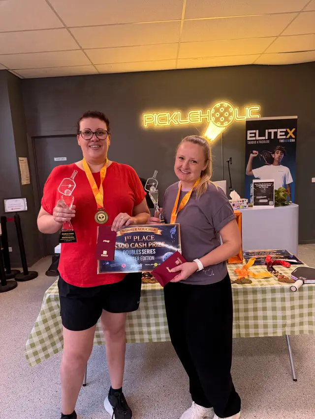 First place, $300 cash prize — Pickleholic Doubles Series 2026 Winter Edition